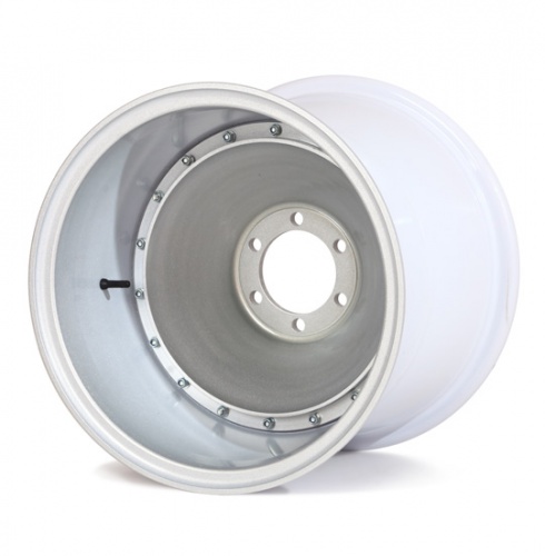 Диск 15х18 LT со ступичной частью 6х139,7, DIA 110 вылет - 105 мм